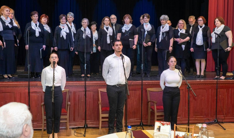 Diákok, dallamok és ízek – KULTÚREaST Kisújszálláson