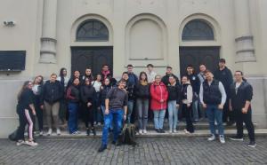 Embersorsok a történelem viharában