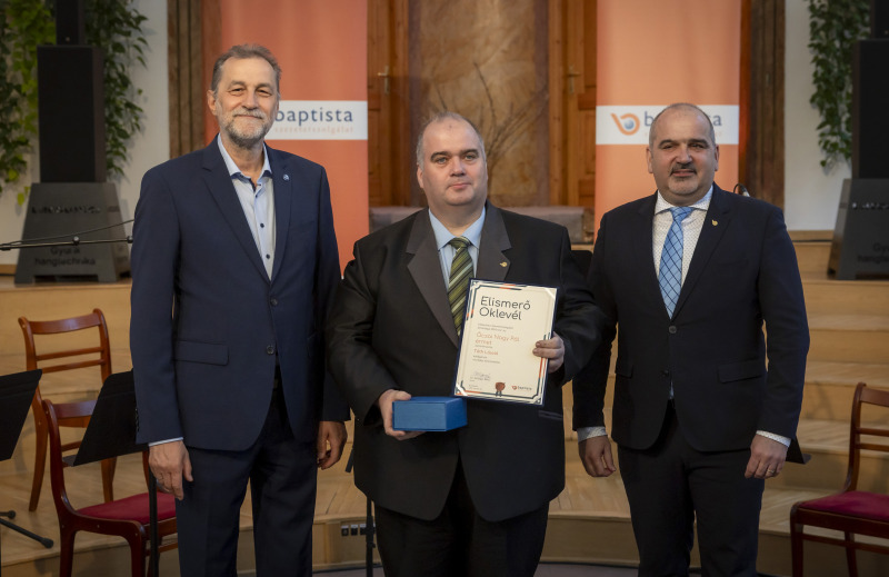 Tóth László igazgatóhelyettes rangos fenntartói elismerése
