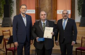 Tóth László igazgatóhelyettes rangos fenntartói elismerése